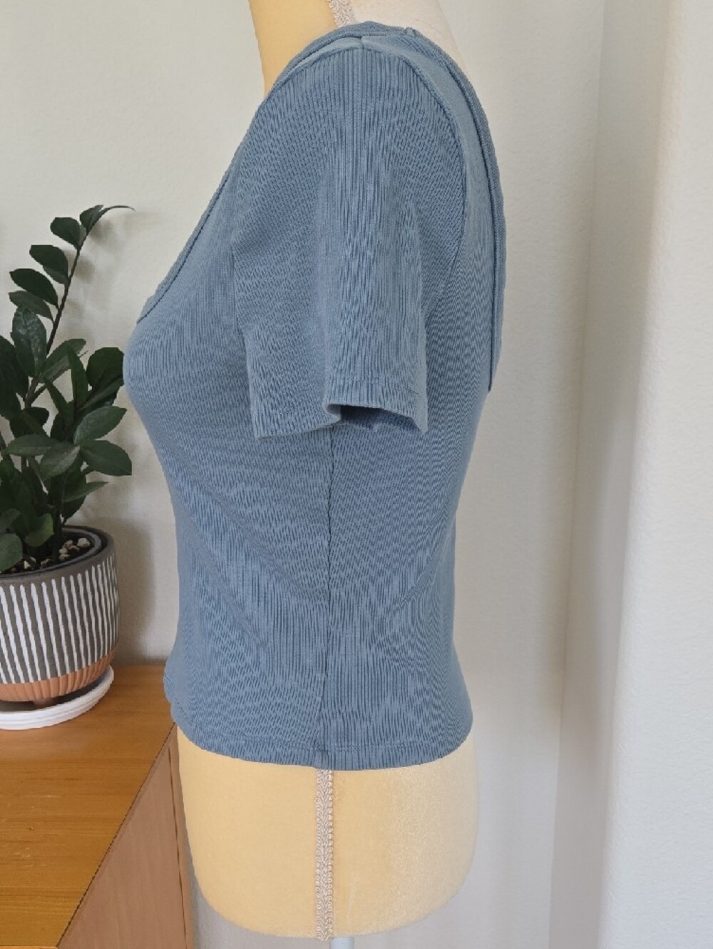 Universal Thread Dusty Blue Square Neck Ribbed Tee - Picture 2 of 5